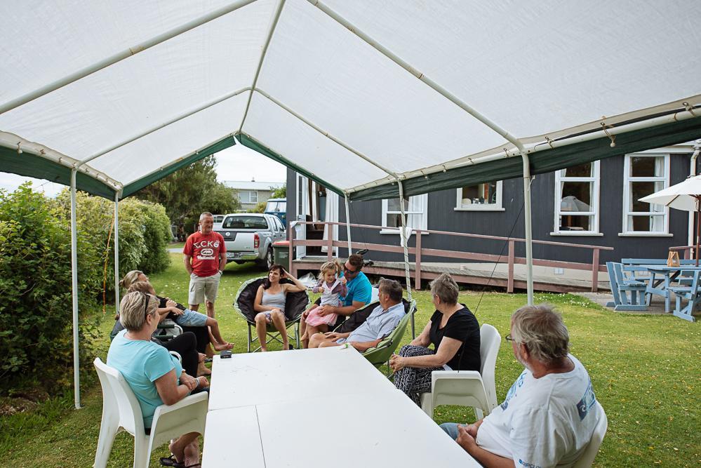 Kowhai Flat Pounawea Bagian luar foto