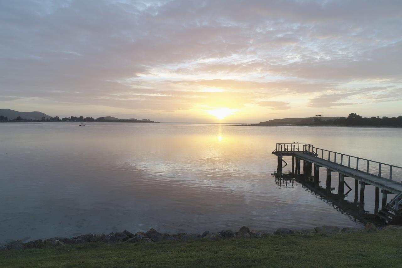 Kowhai Flat Pounawea Bagian luar foto